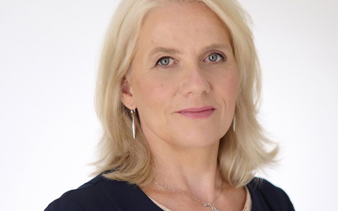 Dr. Stephens-Sarlós Erzsébet Veszprémben!