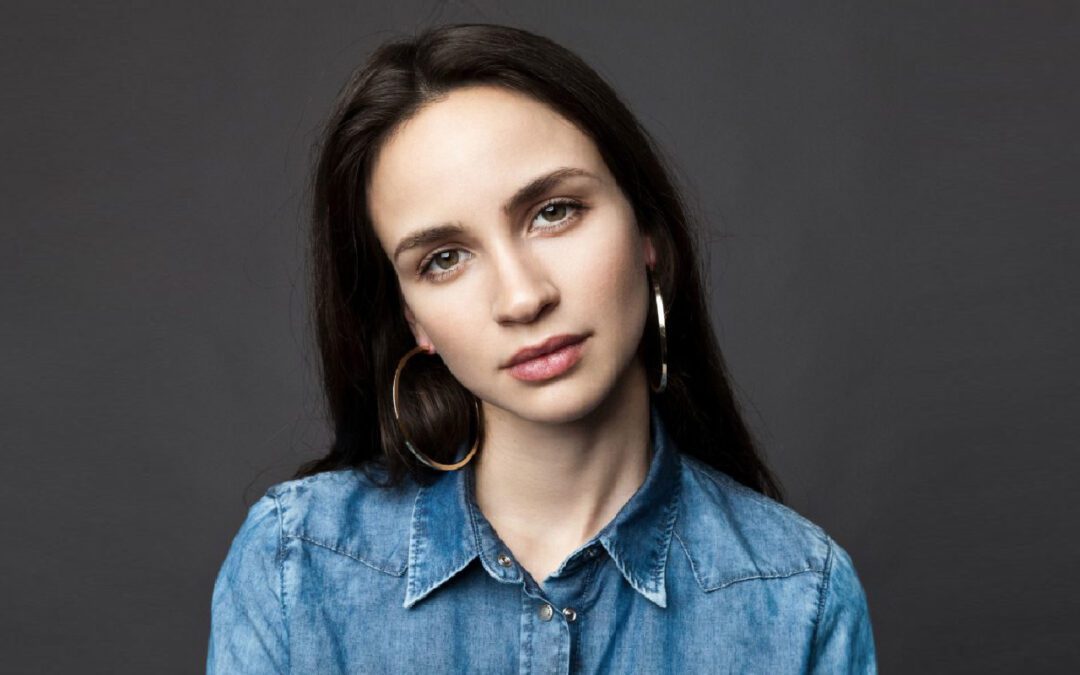 TÖRŐCSIK FRANCISKA – “ÚTON.”